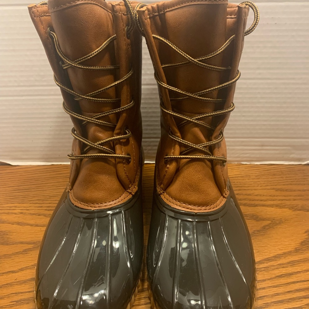 Sporto Brown Waterproof Duck Boots - Lace-Up size 8